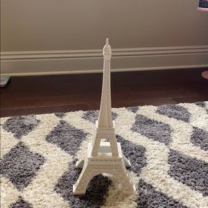 Eiffel Tower statue